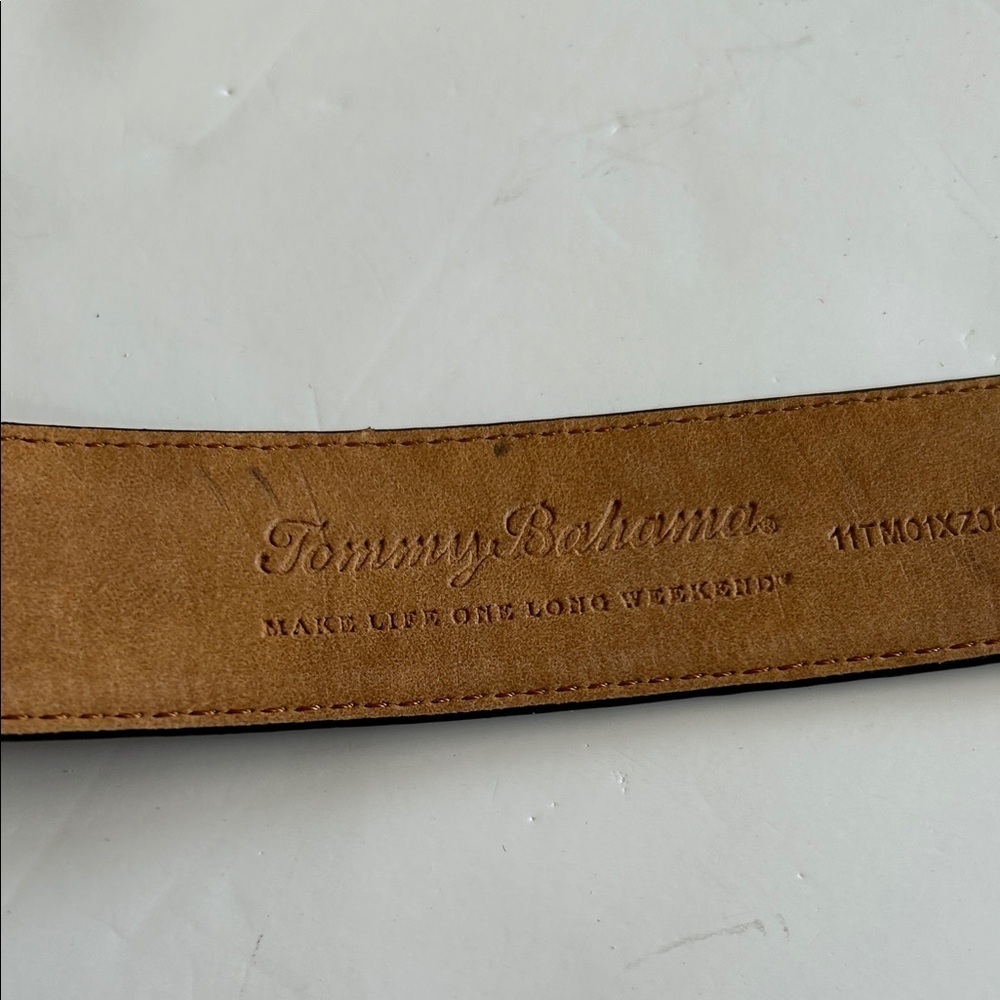 Tommy Bahama Brown Leather Belt 42/44 - Picture 4 of 6